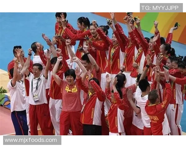 南京排球队荣登全国排球团队协作排行榜第三名展现团队精神与实力