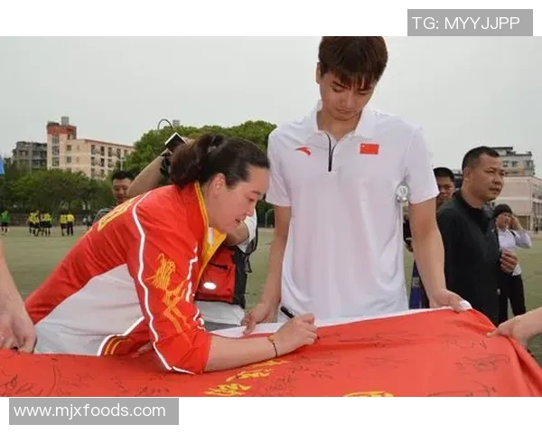 吴冠希在篮球赛场上的崛起与挑战解析，展现新时代运动员的拼搏精神与团队价值