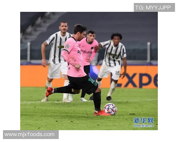 尤文图斯逆袭巴塞罗那精彩对决以四比一大胜引发热议