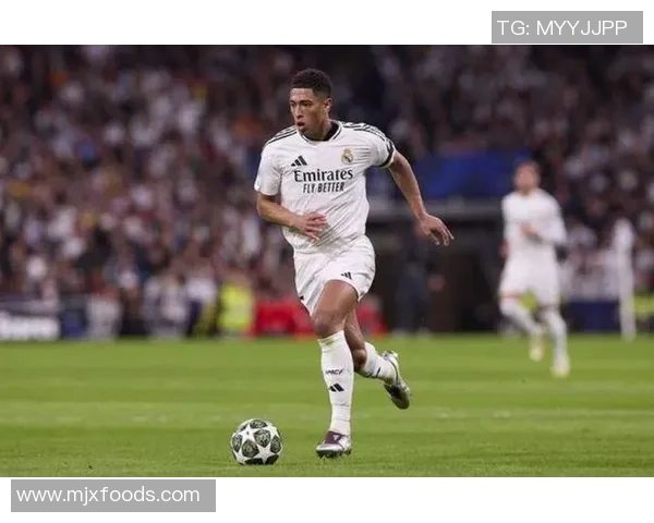 贝林厄姆崛起之路:从青训新星到世界足球舞台的闪耀之光 贝林厄姆崛起之路:从青训新星到世界足球舞台的闪耀之光