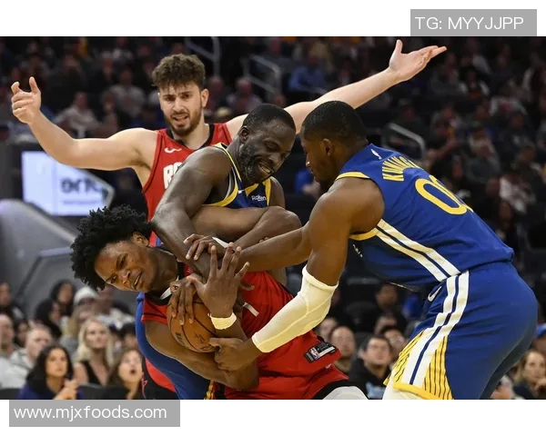 2019年火箭队与篮网队精彩对决比赛录像回顾与分析