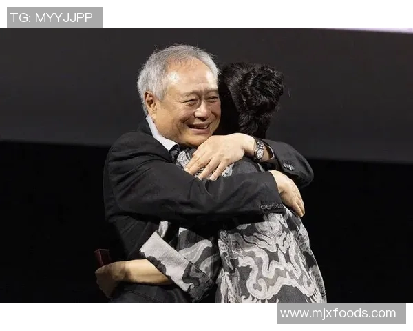 李安导演的电影艺术之路:从台北到好莱坞的文化交融与创新探索 李安导演的电影艺术之路:从台北到好莱坞的文化交融与创新探索