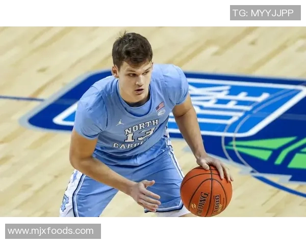 沃克凯斯勒的崛起之路:从大学新星到NBA赛场的闪耀表现 沃克凯斯勒的崛起之路:从大学新星到NBA赛场的闪耀表现